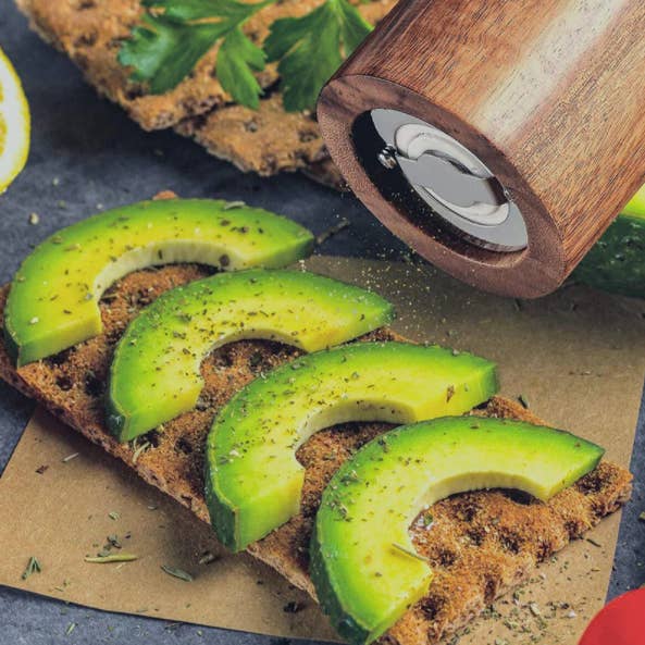 Wooden Salt and Pepper Grinders Set