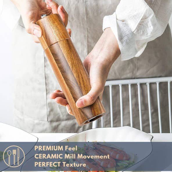 Wooden Salt and Pepper Grinders Set